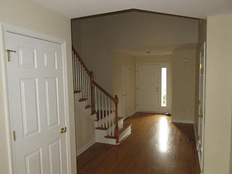 5215 Winthrop Ave — Photo 3