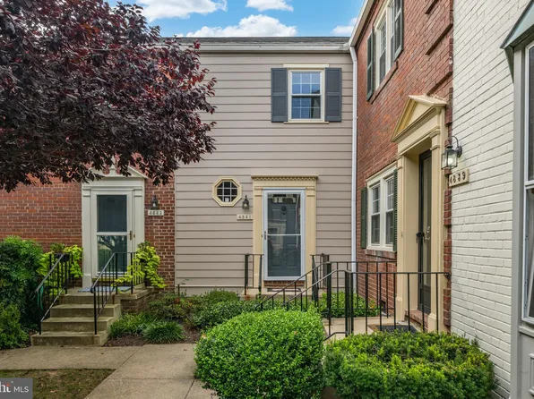 4841 Chevy Chase Dr #175, Chevy Chase, MD 20815