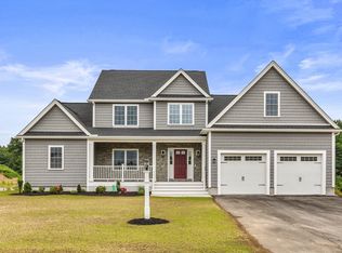 10 April Way, Millis, MA 02054