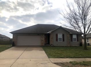 2450 E Willow, Republic, MO 65738