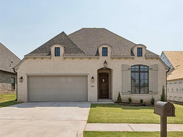 15504 Bergman Cir, Edmond, OK 73013