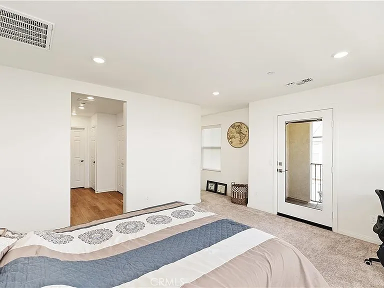3906 E Coronado Privado — Photo 22