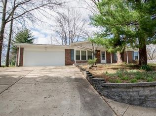 433 Jungs Station Rd, Saint Charles, MO 63303