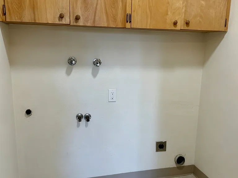 1018 V St #1018 — Photo 14
