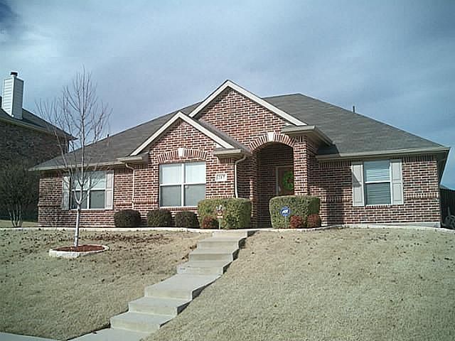 1st image of 217 Cliffbrook Dr