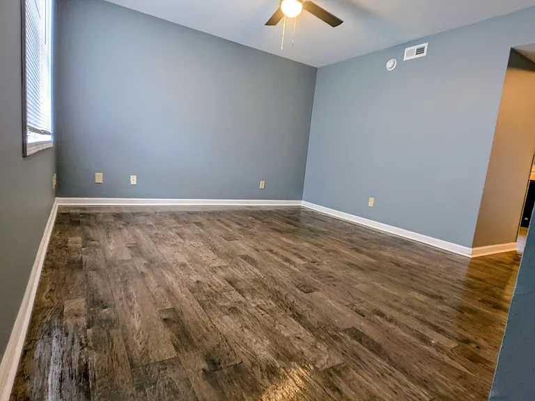 202 Paw Path Ln — Photo 9