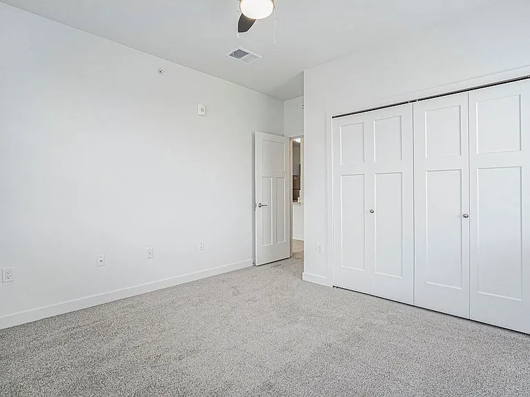 Meadowbrooke Apartment Homes — Photo 208