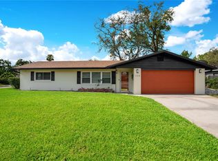 204 Spartan Dr, Sanford, FL 32751