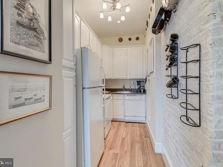 1615 Q St NW #1207 — Photo 2