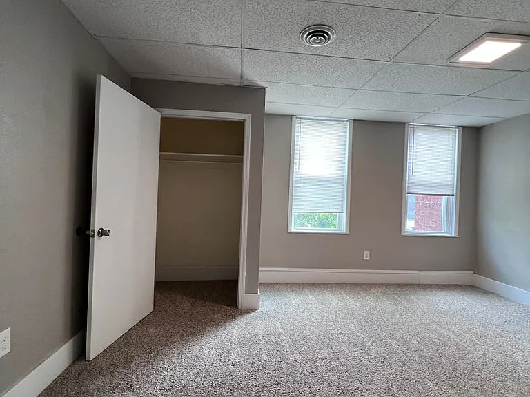 2310 Arlington Ave #2 — Photo 10