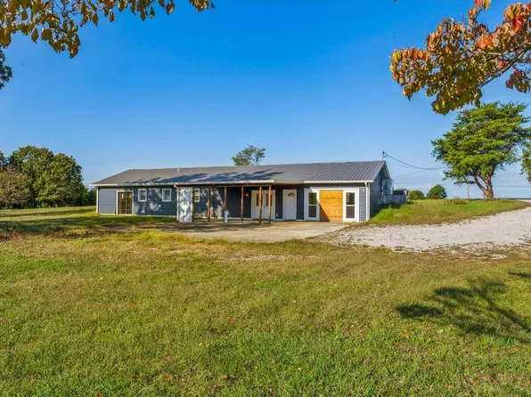 10112 Old Highway 46, Bon Aqua, TN 37025