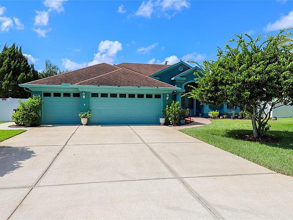 2nd image of 21838 Carson Dr
