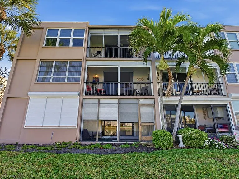 7540 Bay Island Dr S #251 — Photo 45