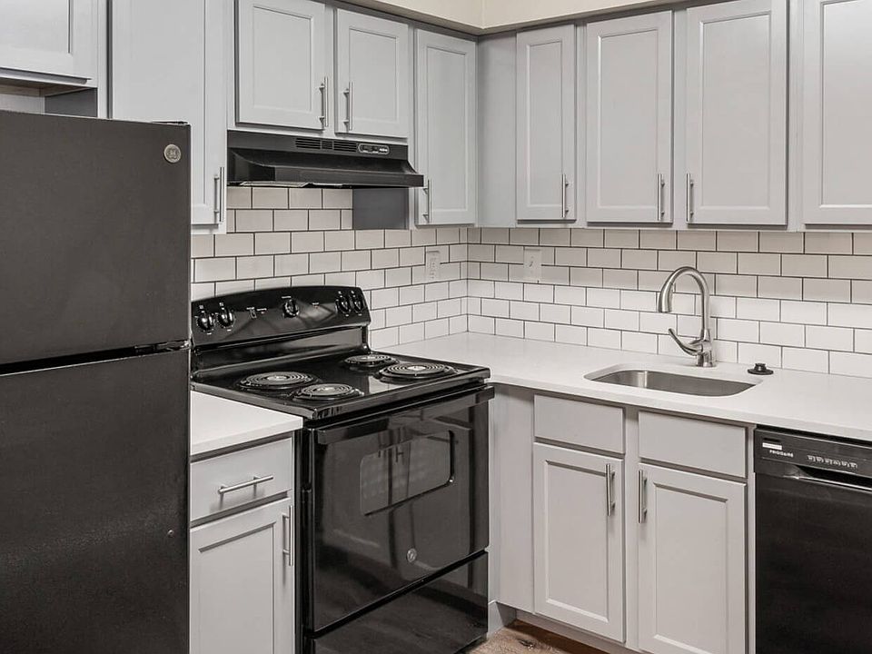 40-web-or-mls-apartment-3-5-1