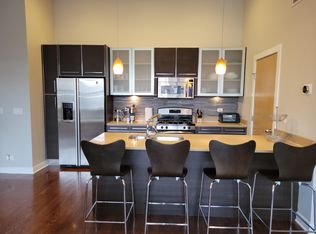 1521 N Milwaukee Ave, Chicago, IL 60622