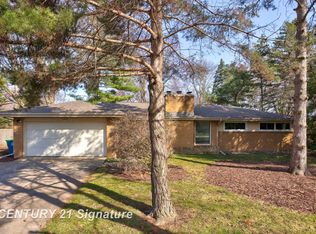 4334 Shattuck Rd, Saginaw, MI 48603