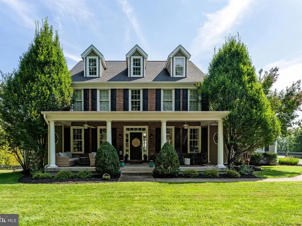 8439 Lees Ridge Rd, Warrenton, VA 20186