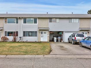 800 Valhalla Dr #3, Kamloops, BC V2B1R8