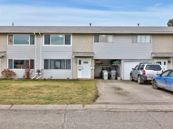 800 Valhalla Dr #3, Kamloops, BC V2B 1R8