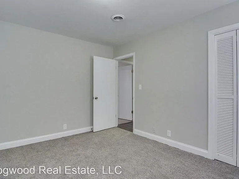 3590 Westhampton Dr — Photo 28