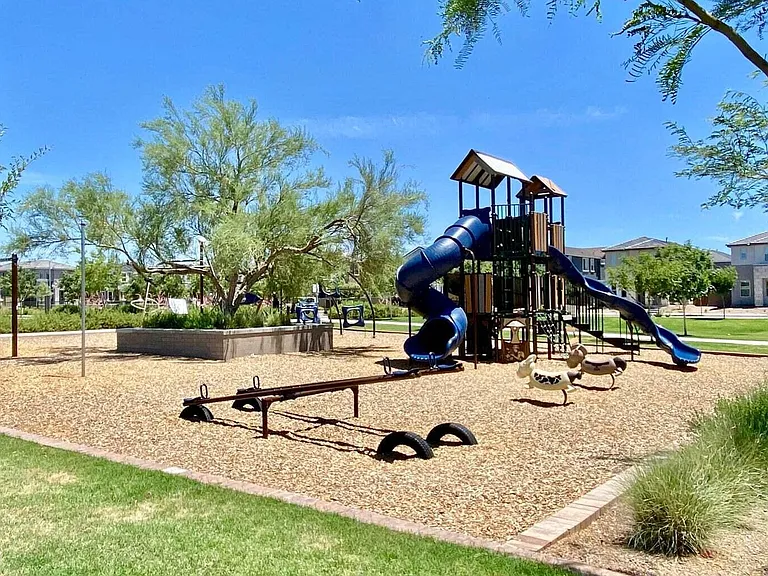 2052 W El Cortez Trl — Photo 14