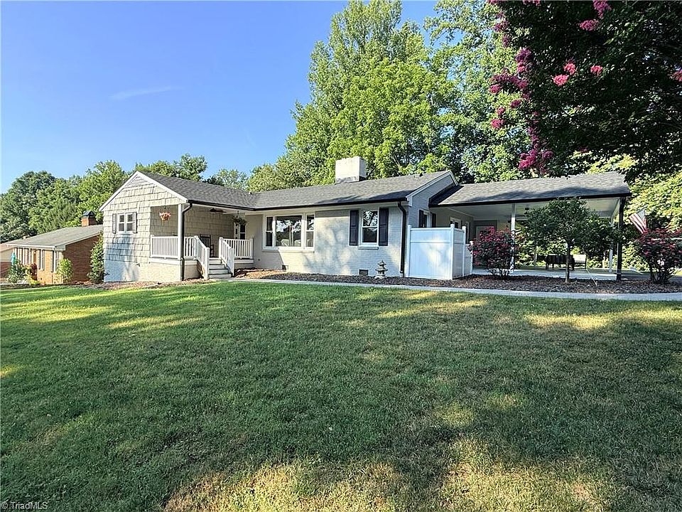 1st image of 555 Shady Ln