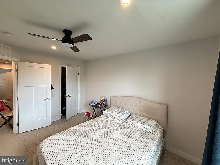 256 Chase Dr — Photo 33