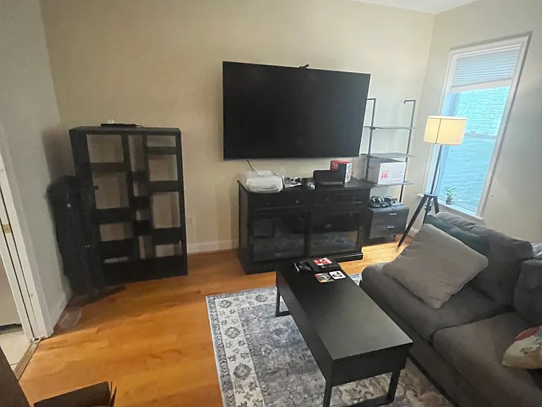 407 P St NW #3 — Photo 6