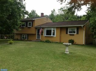 218 University Ave, Pemberton, NJ 08068