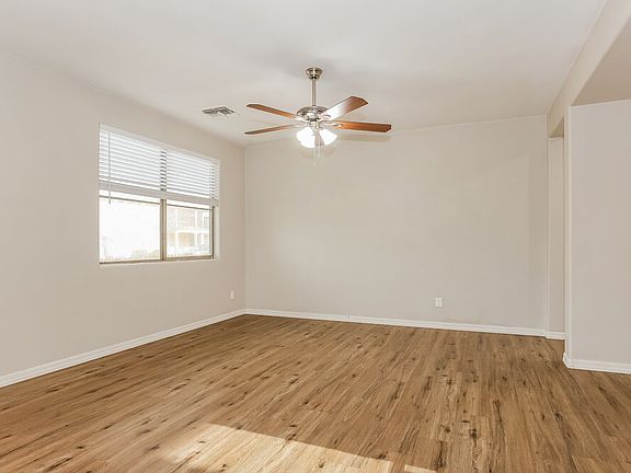 5th image of 809 E Agua Fria Ln