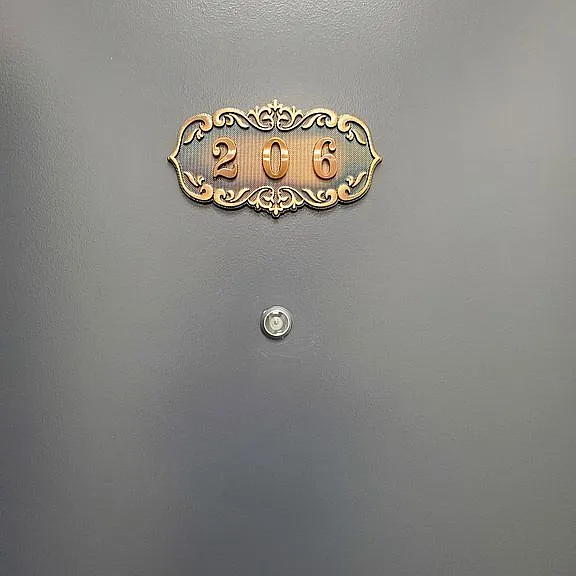 307 King St E #206 — Photo 2