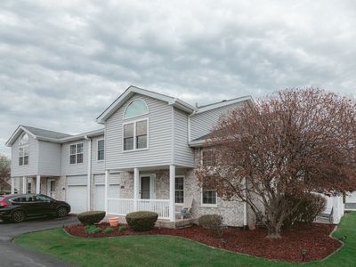 5240 Diamond Dr #B, Oak Forest, IL, 60452