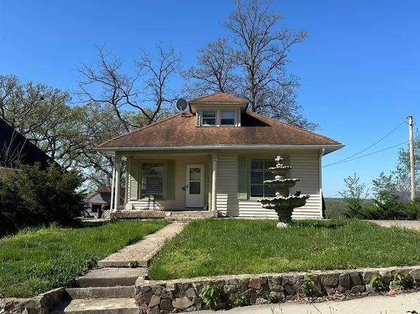 932 Sheffield St, Ottumwa, IA 52501