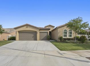 9908 Toscana Dr, Bakersfield, CA
