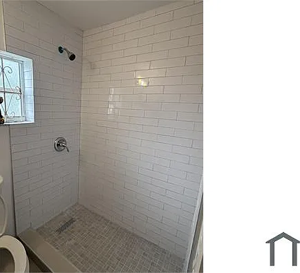 1538 NW 66th St #2 — Photo 13