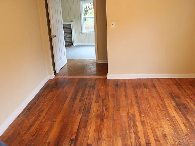 2301 Brooks Ave — Photo 13