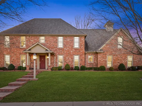 2901 Roanoke Ridge Rd, Bartlesville, OK 74006