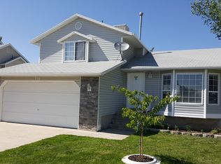 778 W 4100 S, Riverdale, UT 84405