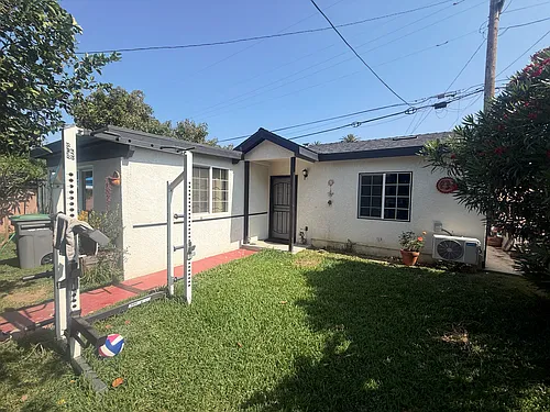 4337 Cortland St Photo 1