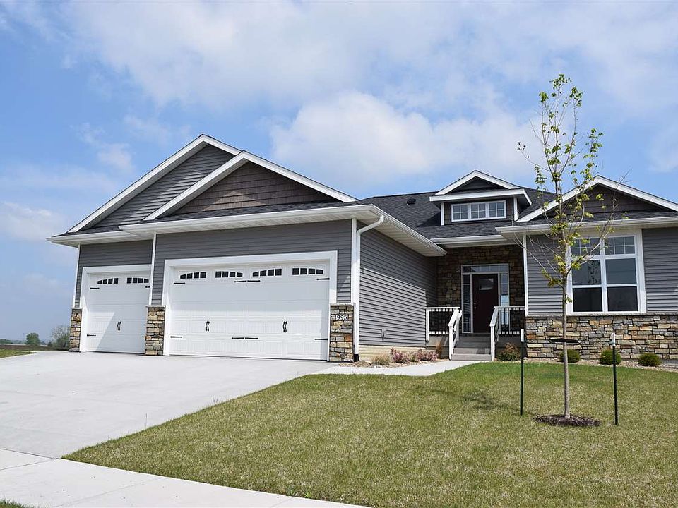 1st image of 995 Grouse Ct