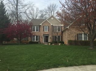 10354 Randall Dr, Carmel, IN 46033