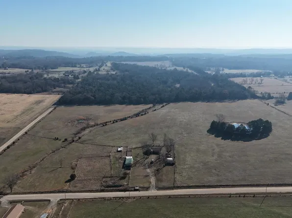 (undisclosed Address), Center Ridge, AR 72027