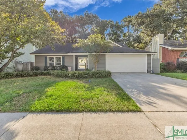 143 Penn Station, Savannah, GA 31410