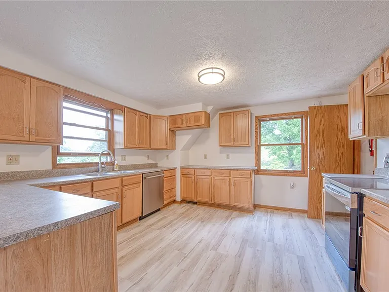 4465 Mount Troy Road Ext #2 — Photo 22