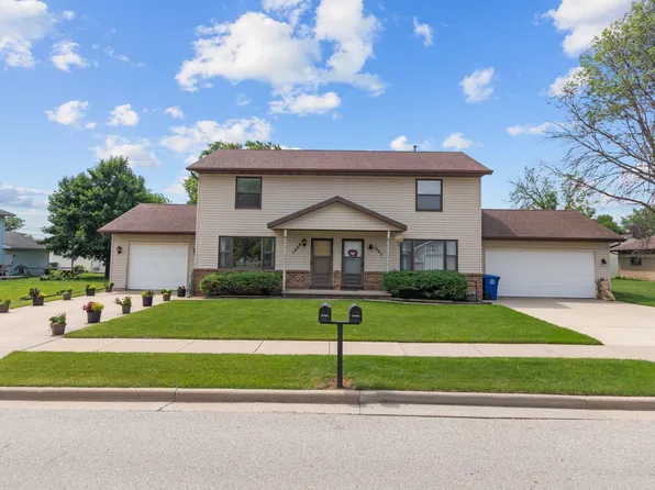 1007 E Elm Dr, Little Chute, WI 54140
