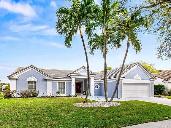 3rd image of 3875 Sabal Lakes Road