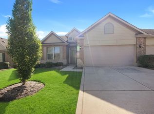 9937 Settlers Court St, Saint John, IN 46373