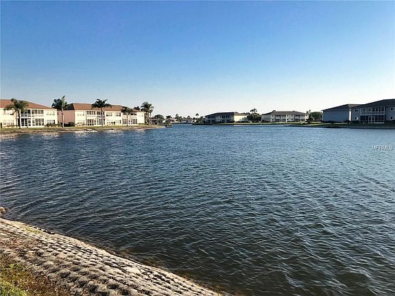 3rd image of 12144 SW Egret Cir APT 801