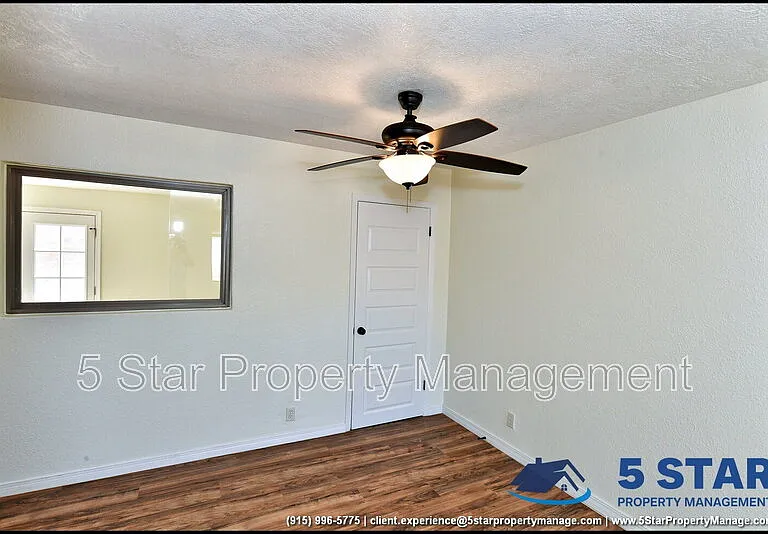10324 Newport Dr — Photo 9
