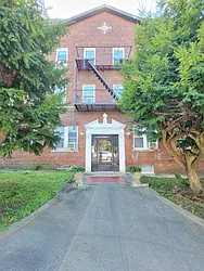 Rented by Metro Park Realty Inc